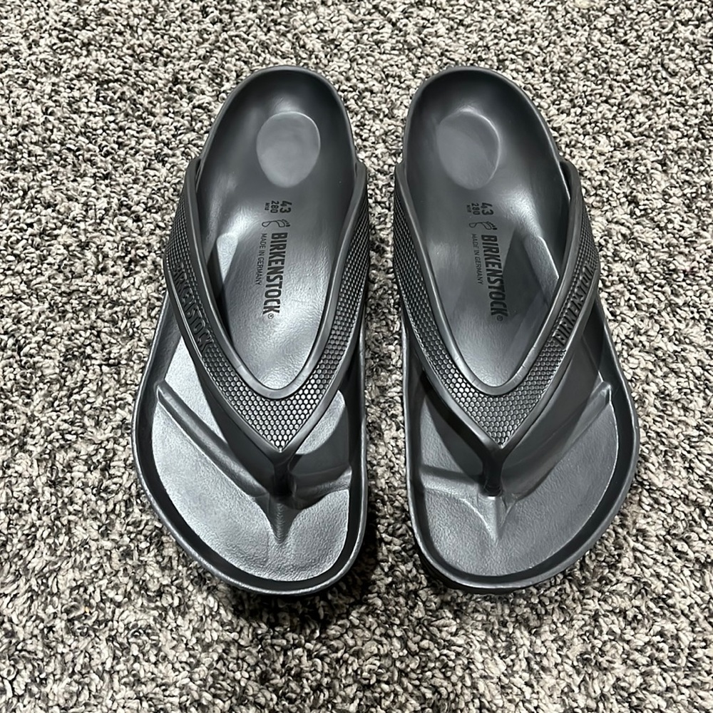 Birkenstock Black Honolulu EVA Waterproof sandal, 43 or W 12/12.5, M 10/10.5